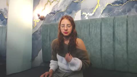 angel online show from 10-31-25, 03:24