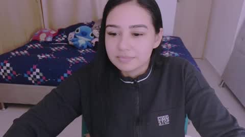 Snapshot of angeleslinda chatting on 12-08-24, 06:17 anastasia online show from 12-08-24, 06:17
