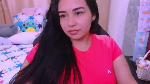 Snapshot of angeleslinda chatting on 04-10-26, 10:36 anastasia online show from 04-10-26, 10:36