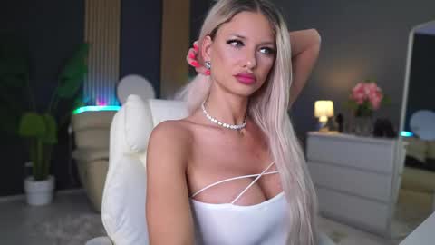 annita online show from 03-25-26, 07:53