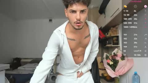 Frankie  online show from 09-10-25, 06:02