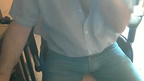 Snapshot of angelgarcia269 chatting on 02-15-25, 02:22 angelgarcia269 online show from 02-15-25, 02:22