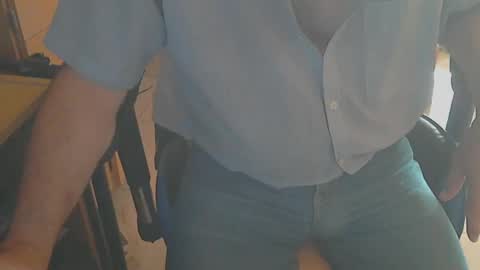 Snapshot of angelgarcia269 chatting on 02-16-25, 02:54 angelgarcia269 online show from 02-16-25, 02:54