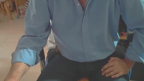 Snapshot of angelgarcia269 chatting on 10-17-25, 11:57 angelgarcia269 online show from 10-17-25, 11:57