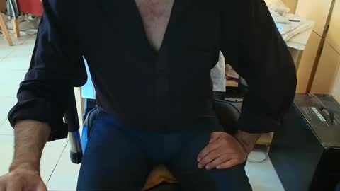 Snapshot of angelgarcia269 chatting on 11-17-25, 11:16 angelgarcia269 online show from 11-17-25, 11:16