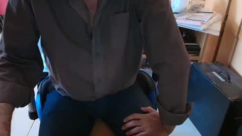 Snapshot of angelgarcia269 chatting on 11-23-25, 11:32 angelgarcia269 online show from 11-23-25, 11:32