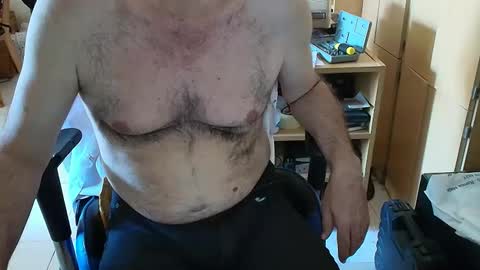 angelgarcia269 online show from 04-11-26, 02:32