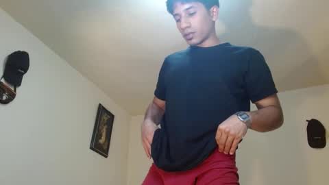 Snapshot of angelhil chatting on 02-20-25, 08:17 Angel of littlebandido online show from 02-20-25, 08:17