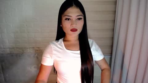 Snapshot of angelic_girlxx chatting on 02-06-25, 07:45 Angie online show from 02-06-25, 07:45