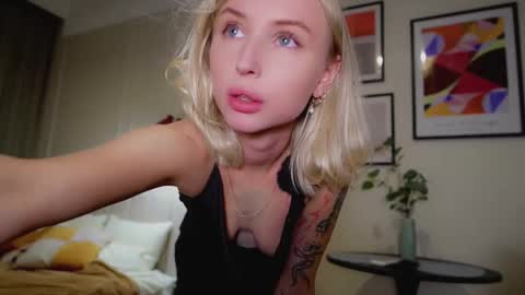 Gabby online show from 10-04-25, 05:11