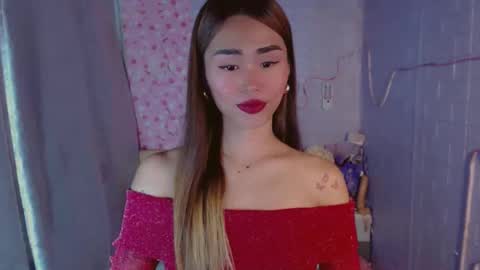 Snapshot of angelic_sex chatting on 06-10-26, 05:01 Angelica online show from 06-10-26, 05:01