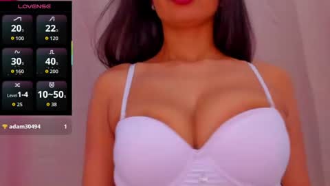 Snapshot of angelica_hot19 chatting on 07-04-26, 01:39 angelica_hot19 online show from 07-04-26, 01:39