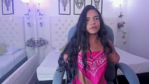 Snapshot of angelica_rolon chatting on 06-08-26, 01:28 angelica_rolon online show from 06-08-26, 01:28