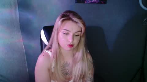 angelicablanch online show from 09-23-25, 08:12