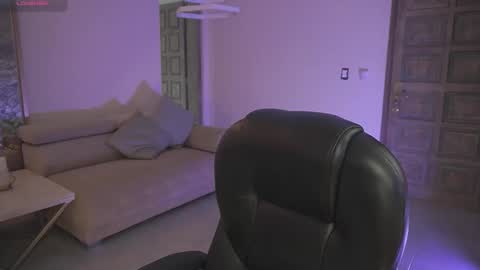 Snapshot of angelicavega_ chatting on 09-30-25, 07:19 Angelica Vega online show from 09-30-25, 07:19