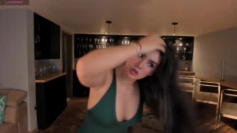 Snapshot of angelicavega_ chatting on 10-28-25, 06:54 Angelica Vega online show from 10-28-25, 06:54