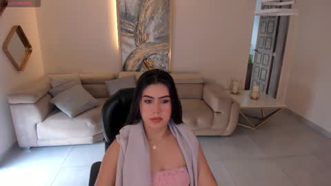 Snapshot of angelicavega_ chatting on 11-23-25, 04:18 Angelica Vega online show from 11-23-25, 04:18