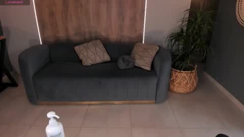  Angelica Vega  online show from 12-16-25, 06:35