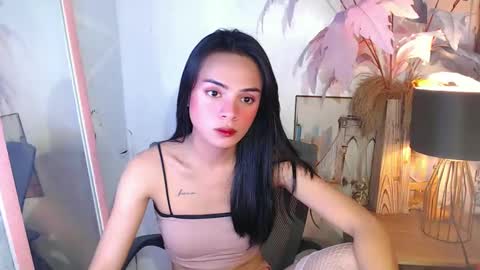 Snapshot of angelickath chatting on 12-11-24, 01:58 kath online show from 12-11-24, 01:58