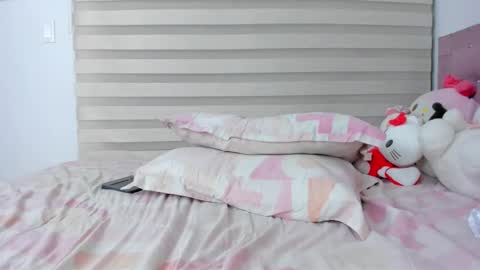   angelita   online show from 02-21-25, 02:06