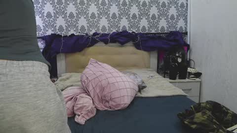 Angelika Rouge online show from 10-06-25, 04:26