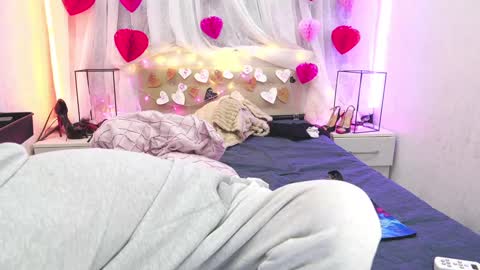 Angelika Rouge online show from 02-25-26, 05:44