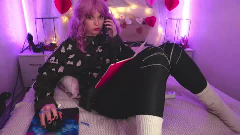 Snapshot of angelika_rouge chatting on 03-07-26, 12:46 Angelika Rouge online show from 03-07-26, 12:46