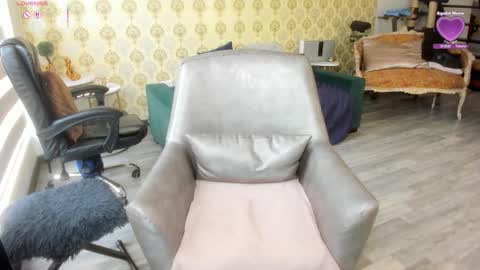 angelina_class_7 online show from 10-30-25, 03:35