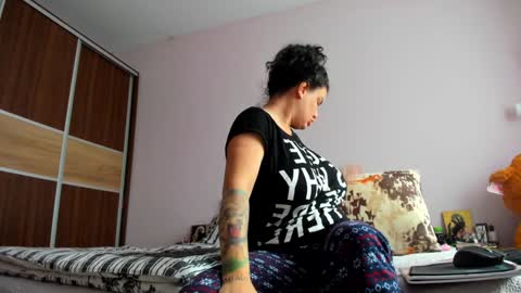 Angelina online show from 02-05-25, 07:50