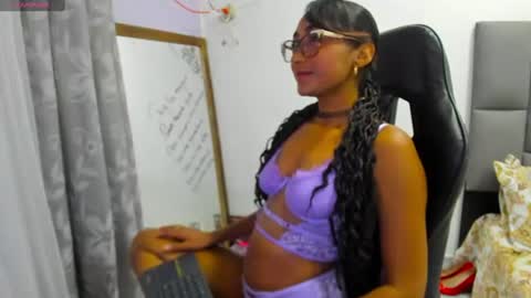 Snapshot of angelinamurphy chatting on 06-25-26, 03:17 AngelinaMurphy online show from 06-25-26, 03:17