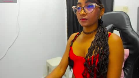 Snapshot of angelinamurphy chatting on 07-05-26, 03:13 AngelinaMurphy online show from 07-05-26, 03:13