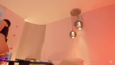 Snapshot of angeline777 chatting on 09-12-25, 01:22 Angeline online show from 09-12-25, 01:22