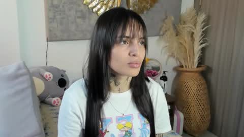 Snapshot of angeline__smith chatting on 10-27-25, 09:52 Angeline Smith online show from 10-27-25, 09:52