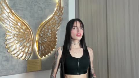 Snapshot of angeline__smith chatting on 11-12-25, 05:08 Angeline Smith online show from 11-12-25, 05:08