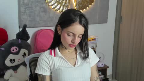 Snapshot of angeline__smith chatting on 11-14-25, 06:01 Angeline Smith online show from 11-14-25, 06:01