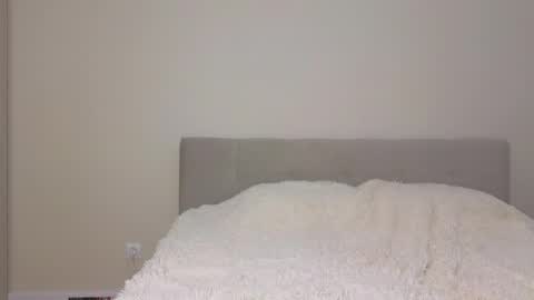 Angel online show from 04-15-26, 03:46