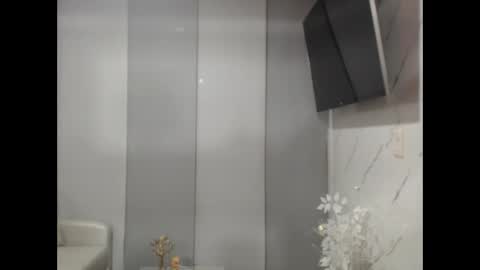 Snapshot of angelinna_12 chatting on 05-26-26, 05:03 angelinna_12 online show from 05-26-26, 05:03