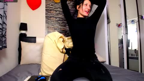 Snapshot of angelique_an chatting on 02-23-25, 07:33 Angelique. Lets catch fire with pleasure and float in relaxation online show from 02-23-25, 07:33