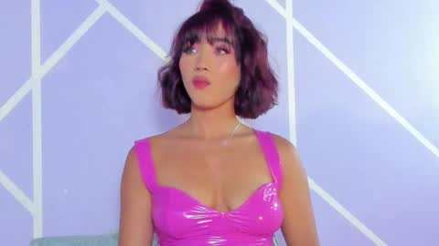 Snapshot of angelique_murphy chatting on 10-16-25, 06:03 Angelique Murphy online show from 10-16-25, 06:03