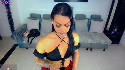 Snapshot of angelispg chatting on 12-18-25, 11:55 Angelis online show from 12-18-25, 11:55