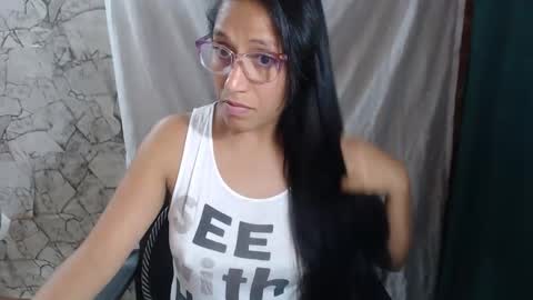 angela online show from 02-13-26, 01:01