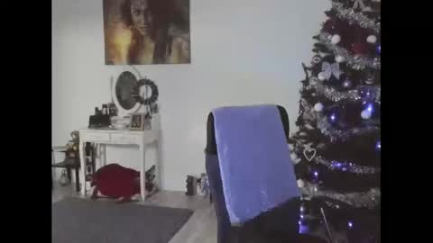 Snapshot of angelkaty69 chatting on 12-29-24, 01:13 AngelKaty69 online show from 12-29-24, 01:13