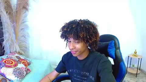 Angel online show from 05-13-26, 09:11