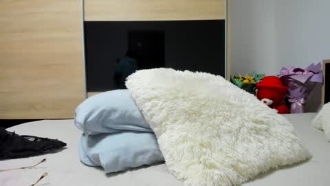 KrystyYo online show from 03-09-26, 05:22