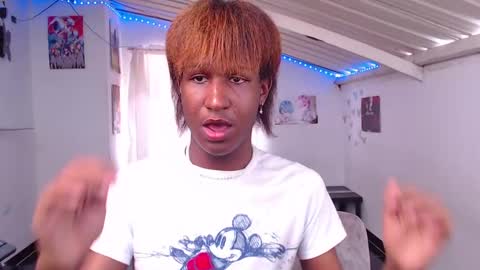 Danielle online show from 12-19-24, 07:51