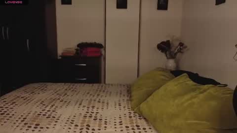 Snapshot of angellaisabella chatting on 06-10-26, 11:46 ANGELA ISABELLA online show from 06-10-26, 11:46