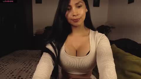 Snapshot of angellaisabella chatting on 06-12-26, 10:08 ANGELA ISABELLA online show from 06-12-26, 10:08