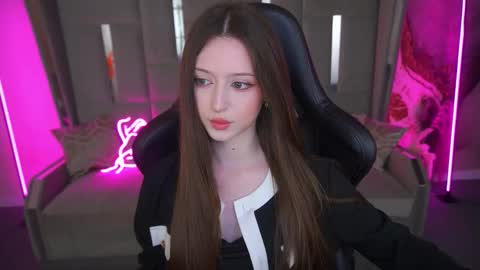 Snapshot of angellblush chatting on 09-11-25, 06:35 AngelBlush online show from 09-11-25, 06:35