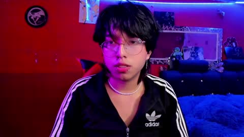 Snapshot of angellonfire chatting on 12-14-24, 09:29 Angel online show from 12-14-24, 09:29