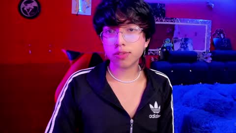 Snapshot of angellonfire chatting on 12-14-24, 12:33 Angel online show from 12-14-24, 12:33